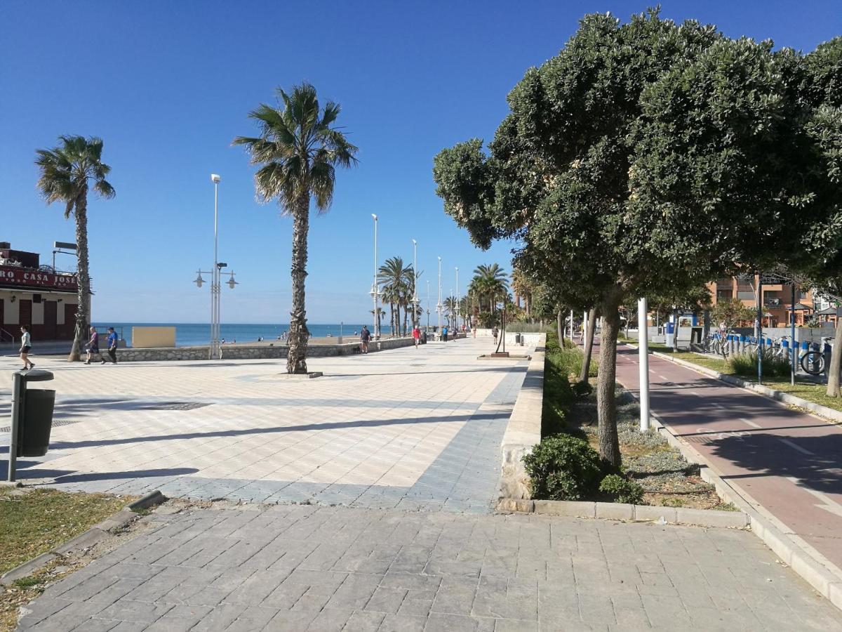Apartamento Nuevo Al Lado De La Playa Malaga Ngoại thất bức ảnh