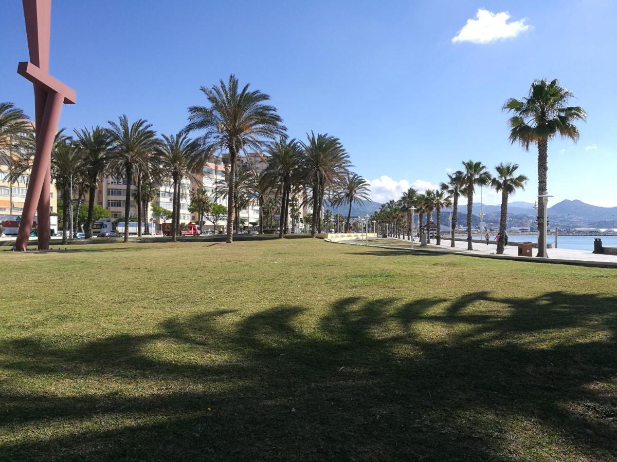 Piso Nuevo Al Lado De La Playa Apartment Malaga Ngoại thất bức ảnh