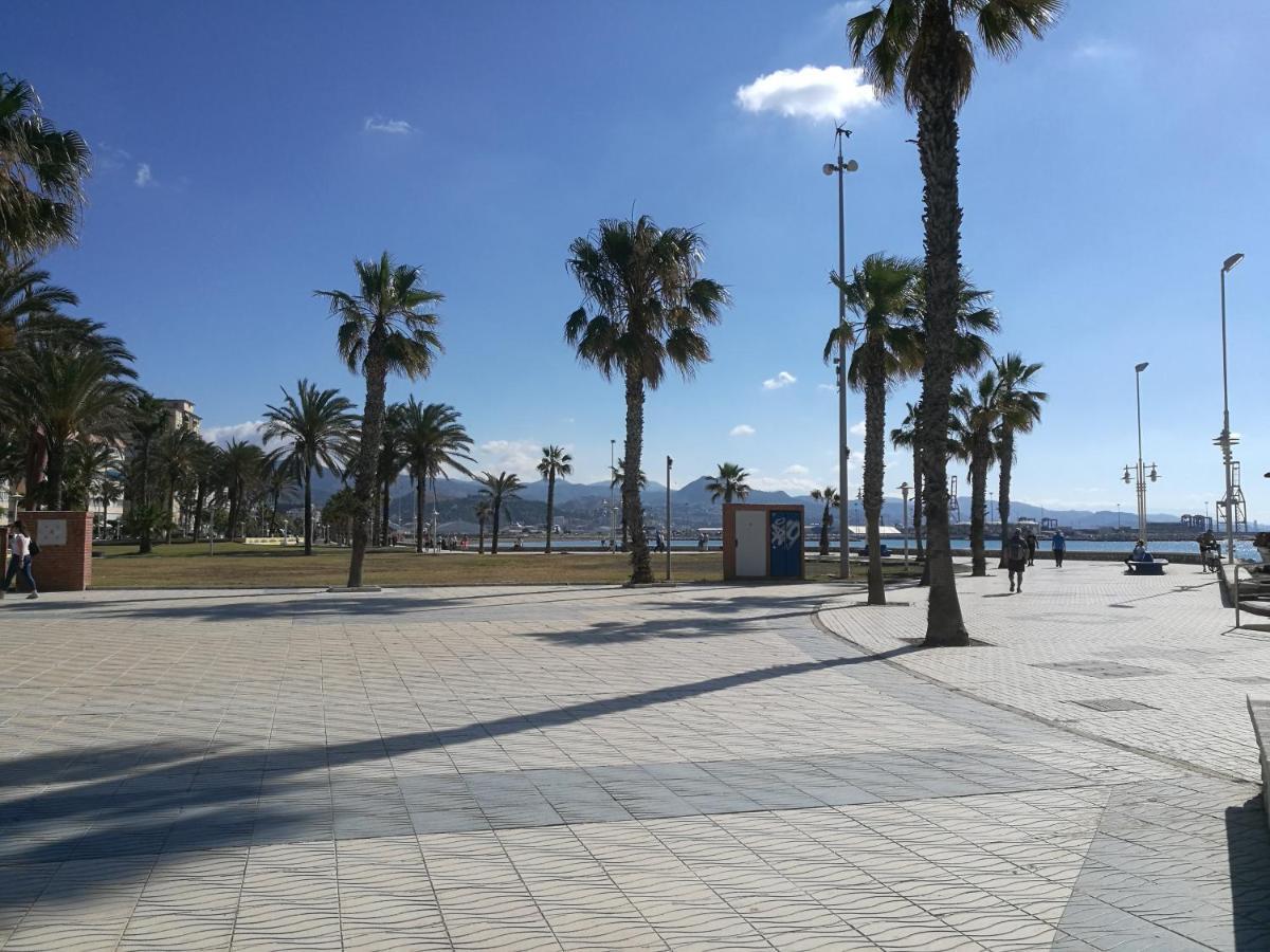 Piso Nuevo Al Lado De La Playa Apartment Malaga Ngoại thất bức ảnh