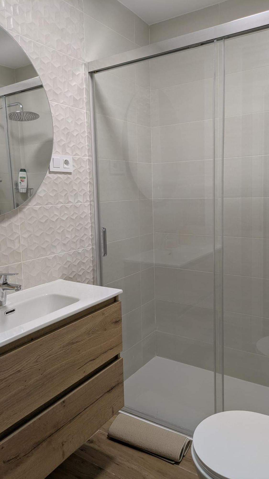 Piso Nuevo Al Lado De La Playa Apartment Malaga Ngoại thất bức ảnh